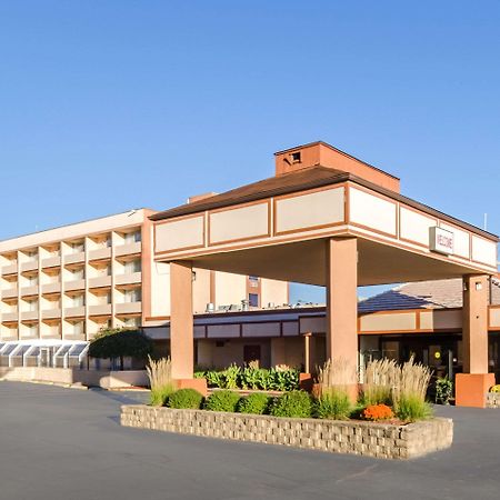 Quality Inn West Springfield Dış mekan fotoğraf