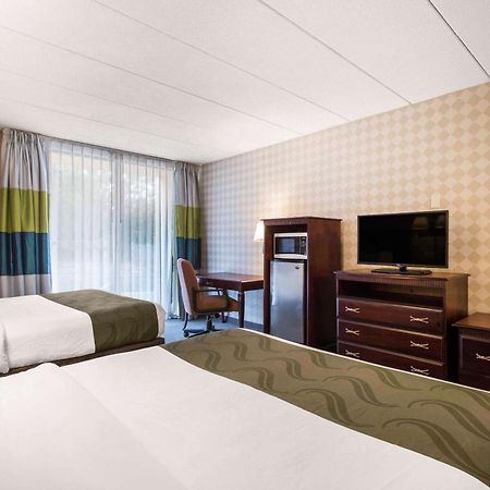Quality Inn West Springfield Dış mekan fotoğraf