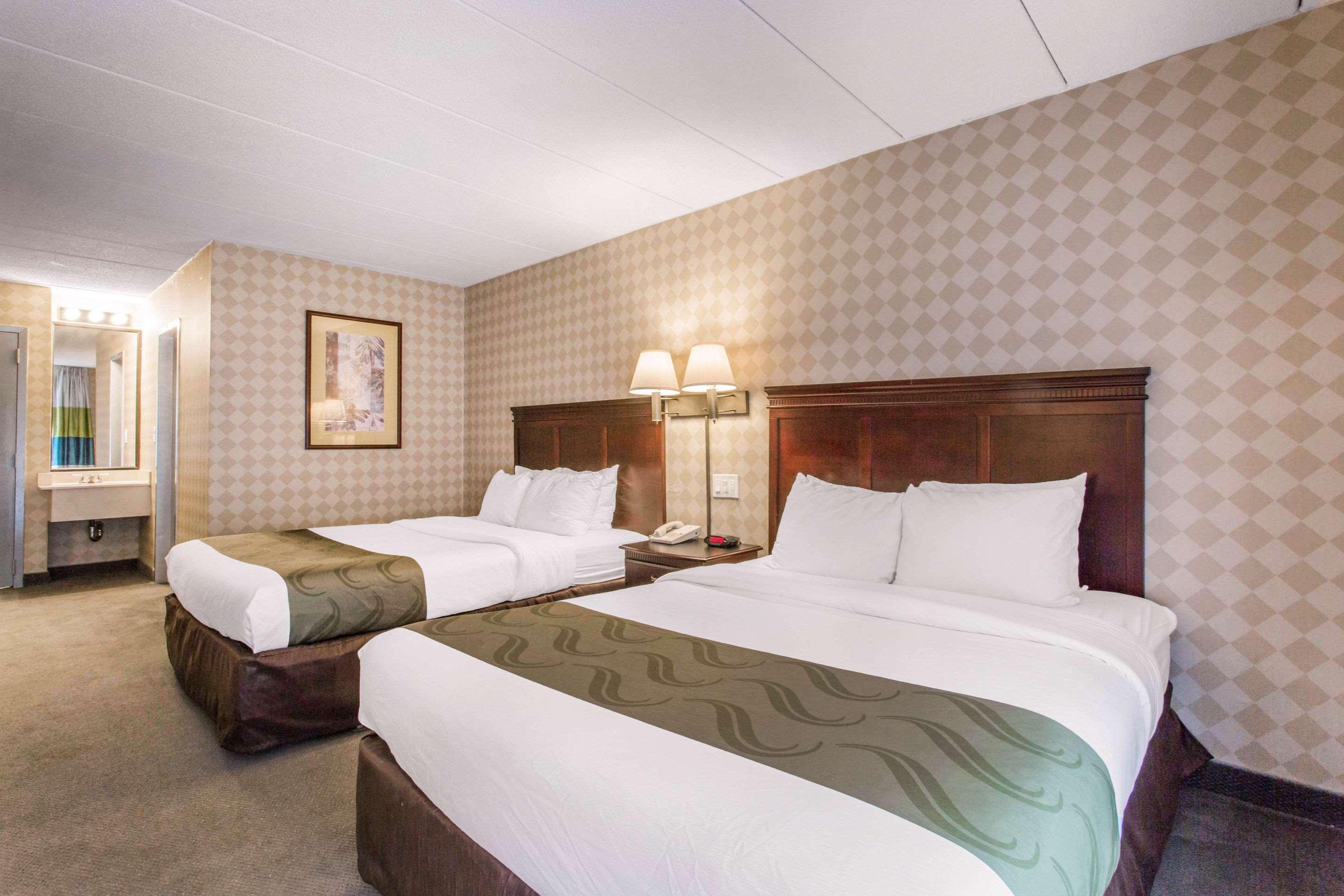 Quality Inn West Springfield Dış mekan fotoğraf