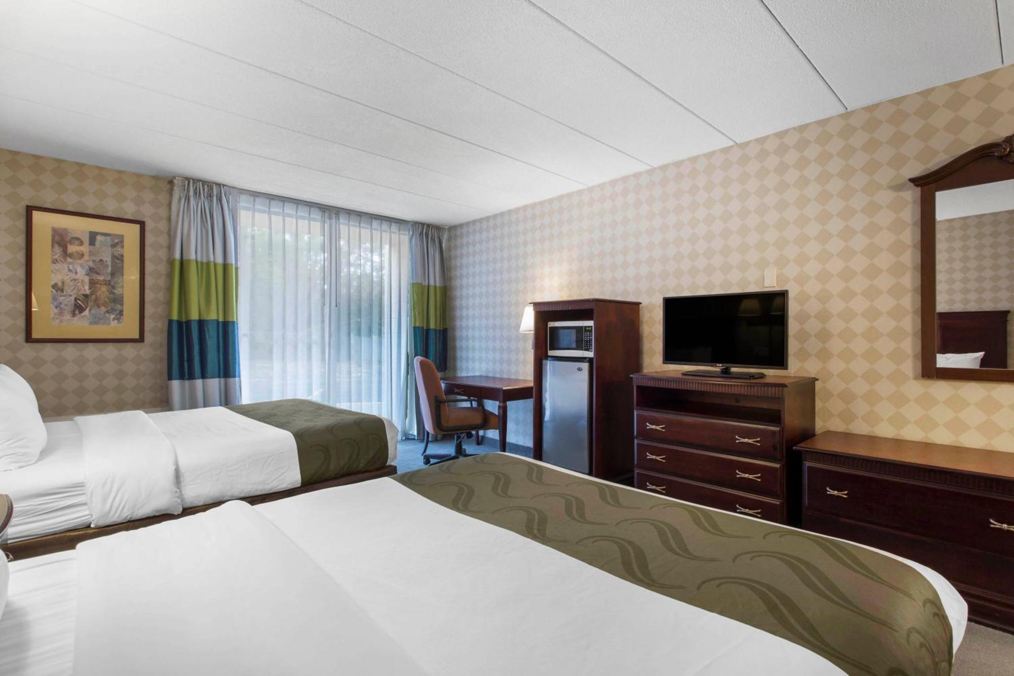 Quality Inn West Springfield Dış mekan fotoğraf