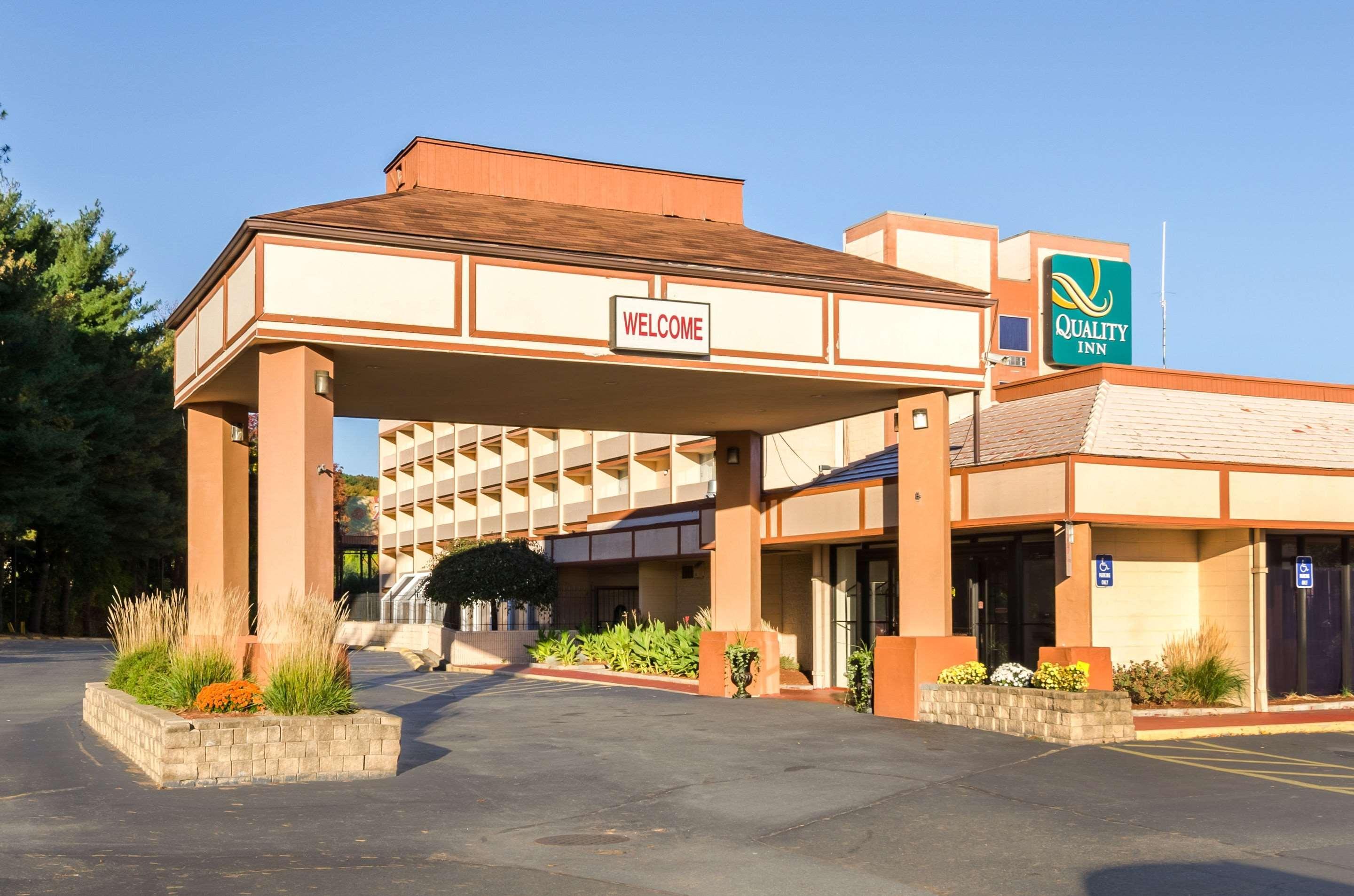 Quality Inn West Springfield Dış mekan fotoğraf