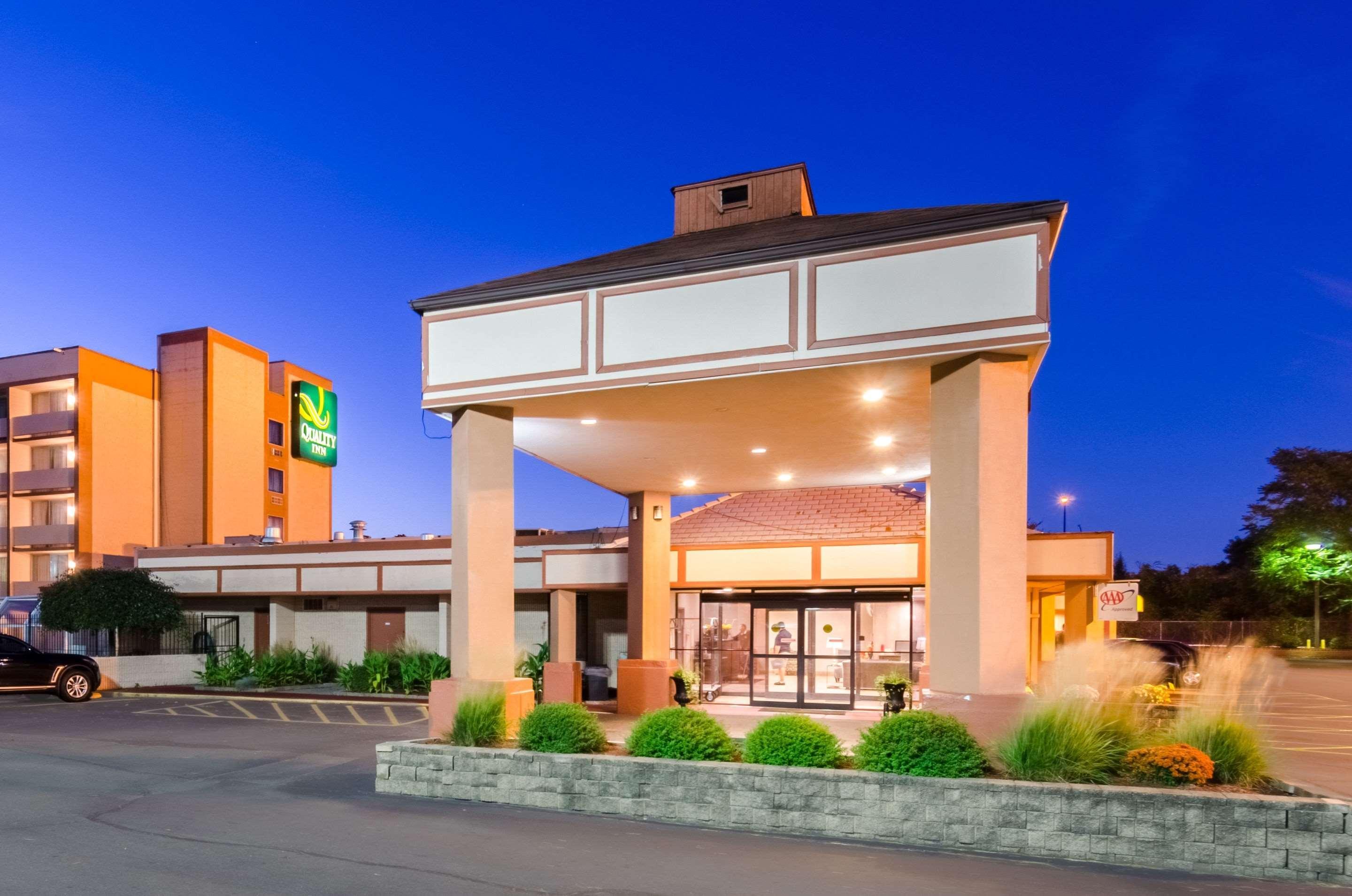 Quality Inn West Springfield Dış mekan fotoğraf