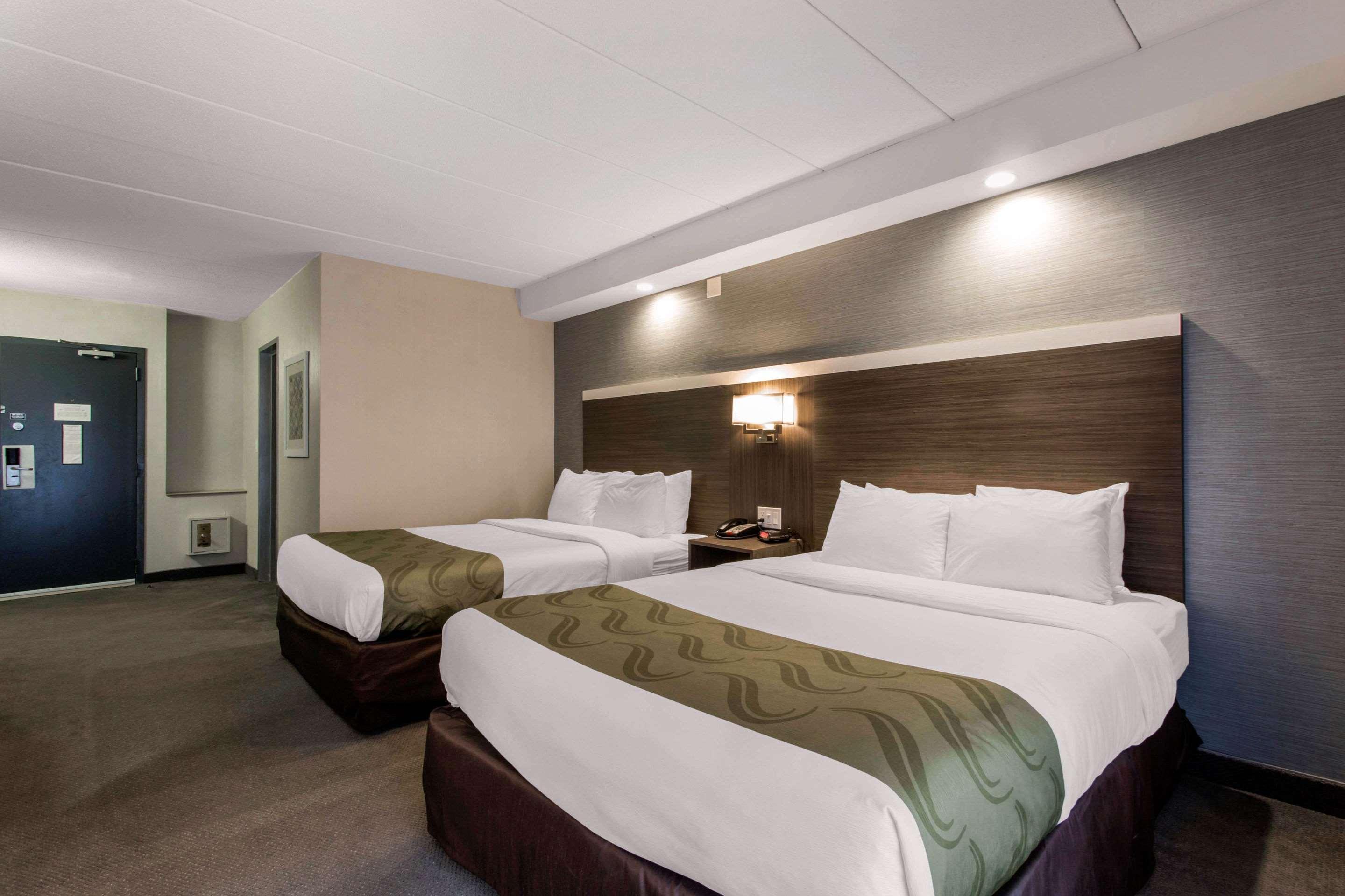 Quality Inn West Springfield Dış mekan fotoğraf