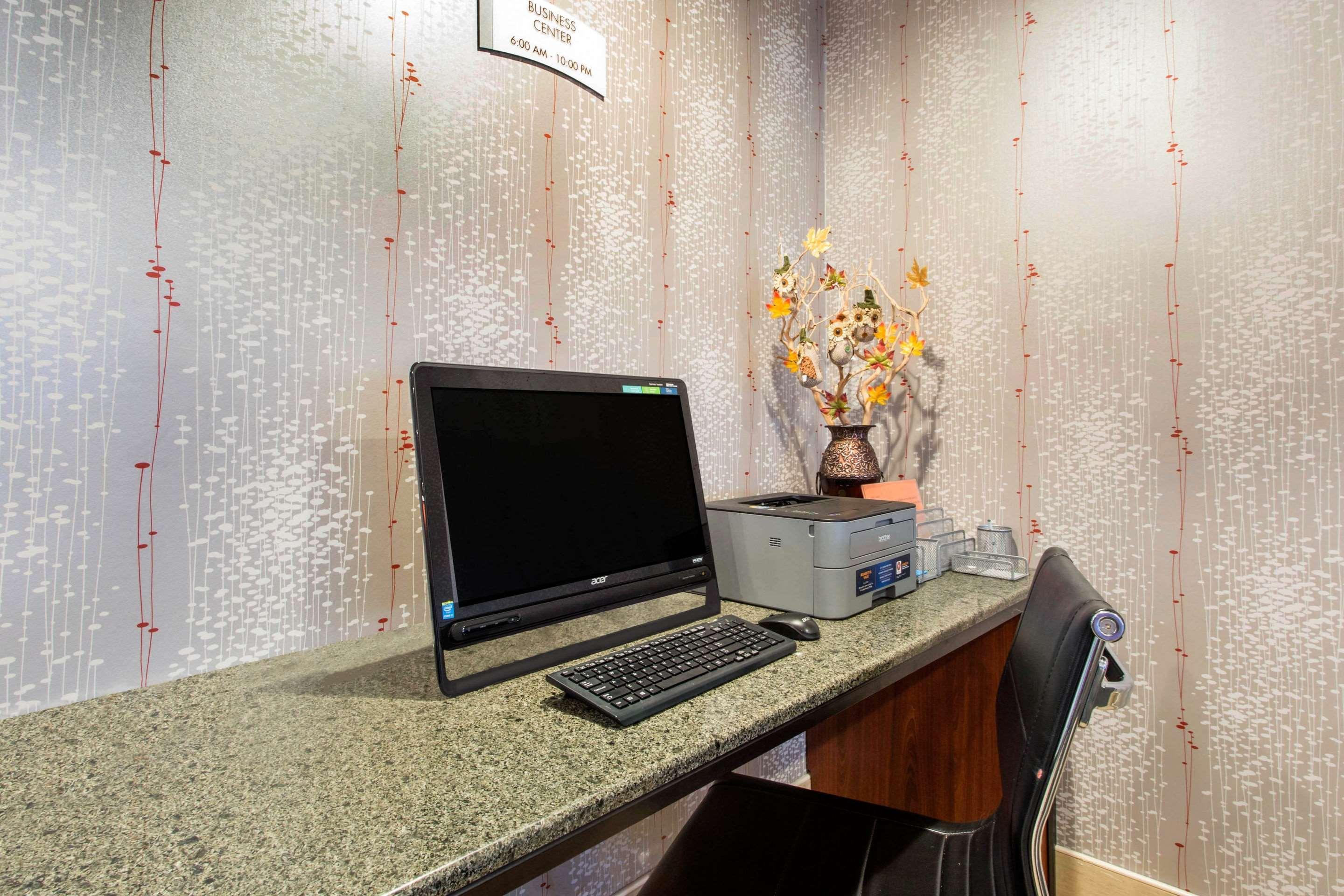 Quality Inn West Springfield Dış mekan fotoğraf