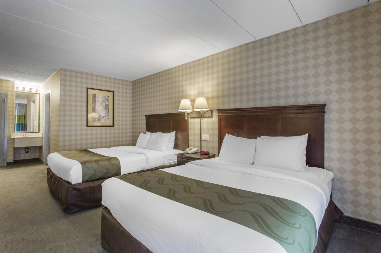 Quality Inn West Springfield Dış mekan fotoğraf